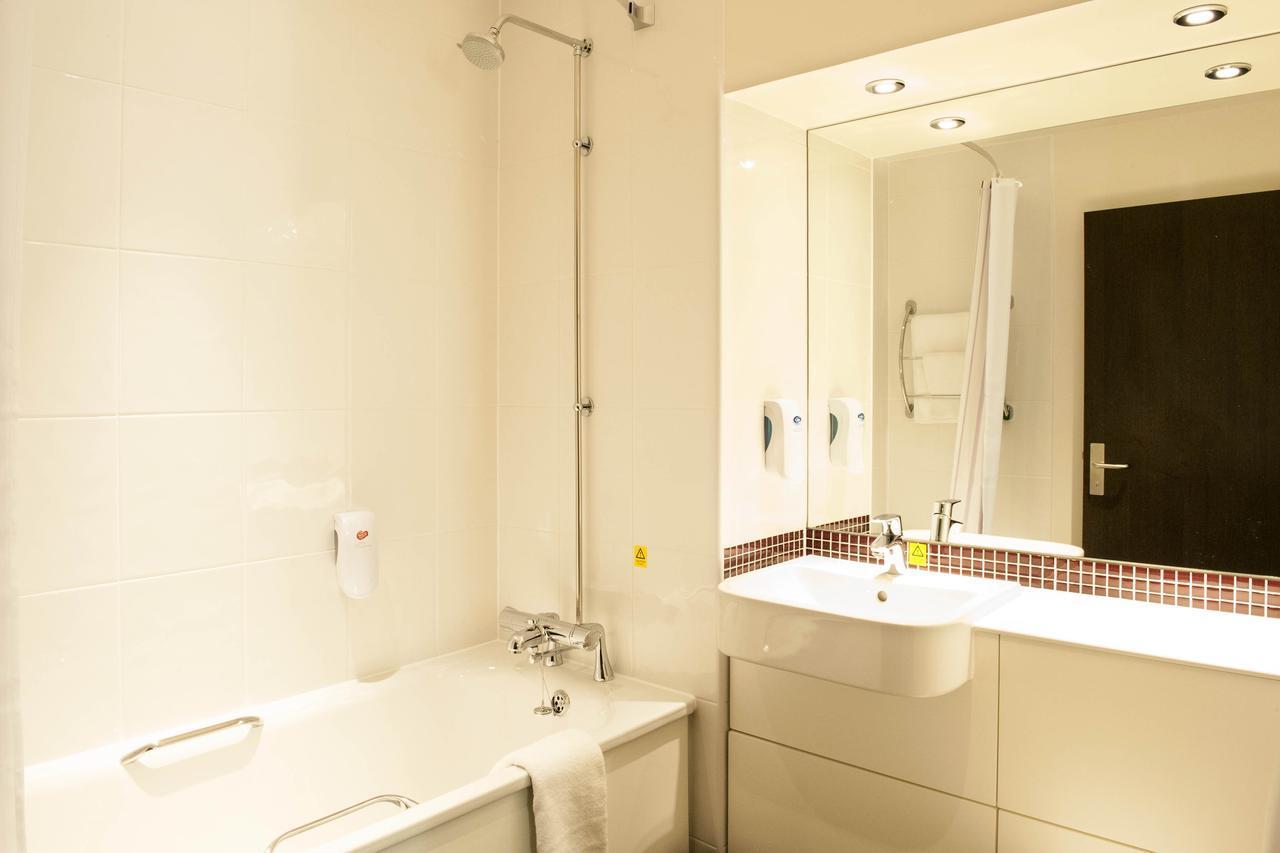 Premier Inn London Holborn Ruang foto
