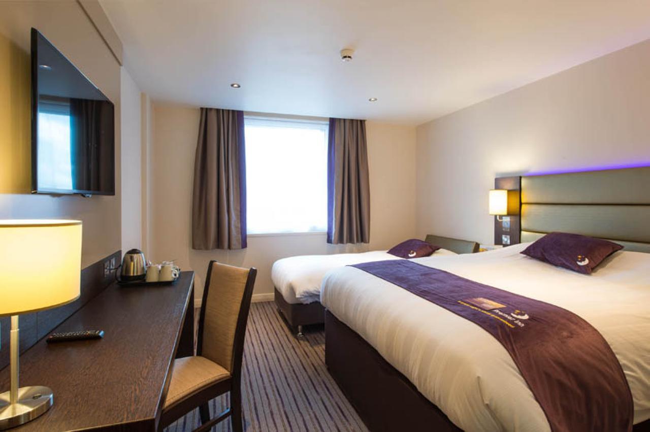 Premier Inn London Holborn Bagian luar foto