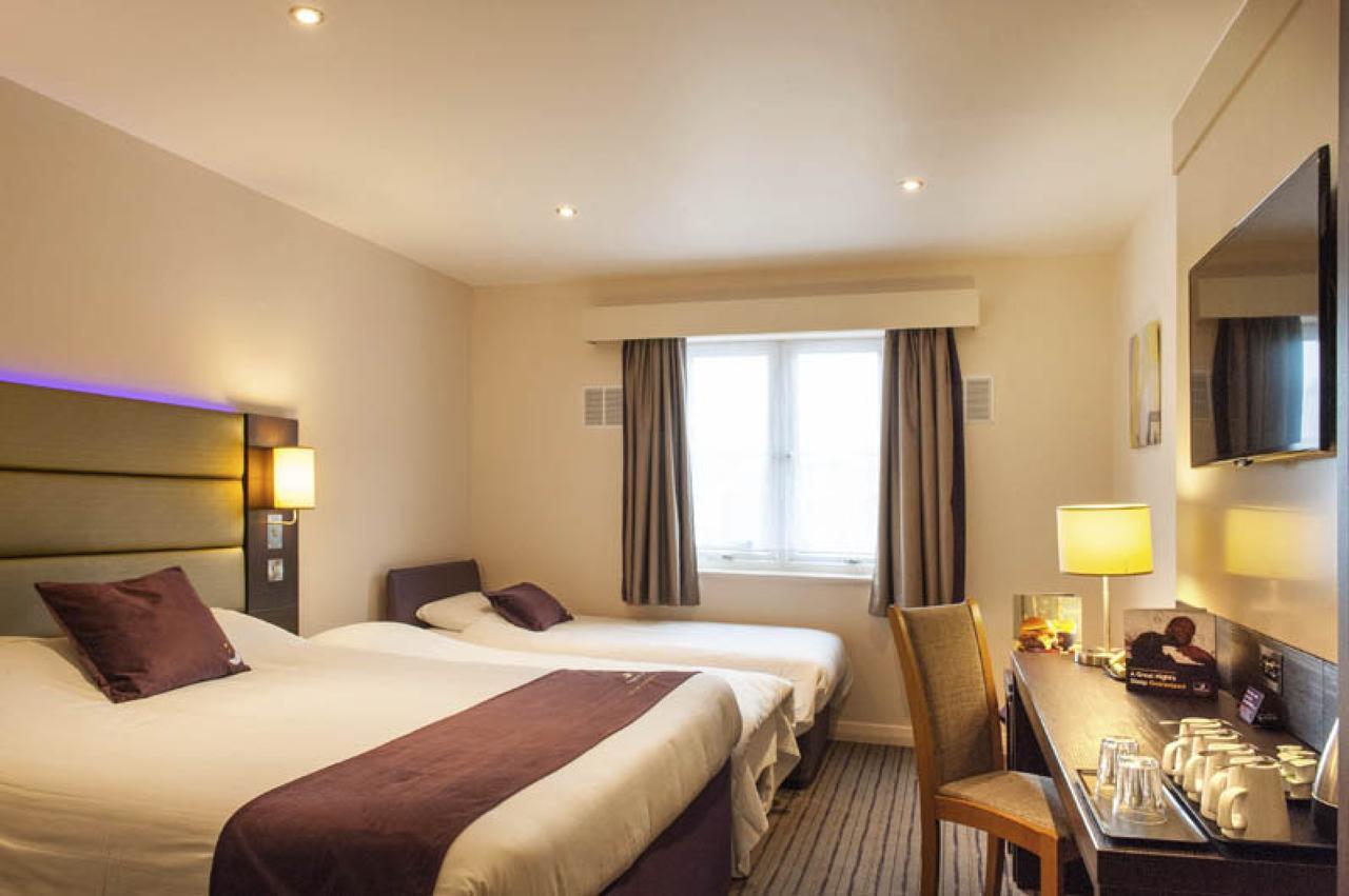 Premier Inn London Holborn Bagian luar foto